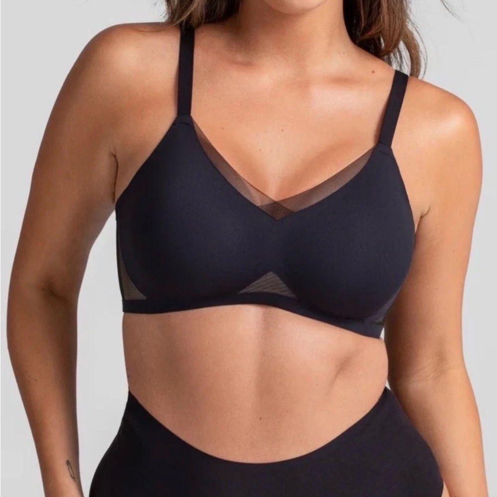 Honeylove Black Mesh Accent Bra‎